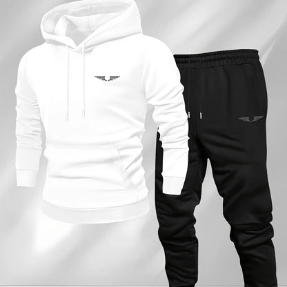Kapucnis melegítő szett – streetwear stílus, bélelt kivitel - több színben